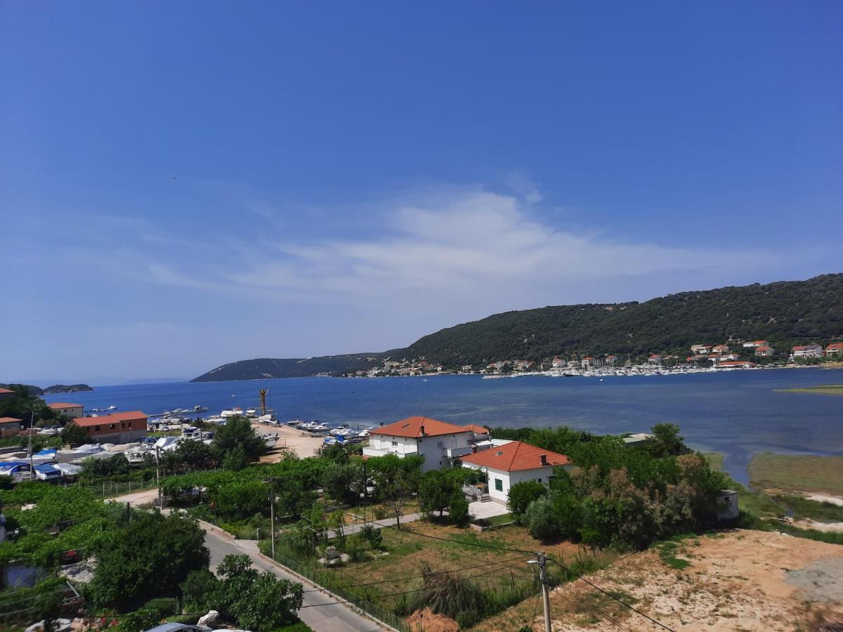 Apartmán Marovito Supetarska Draga Exteriér fotografie