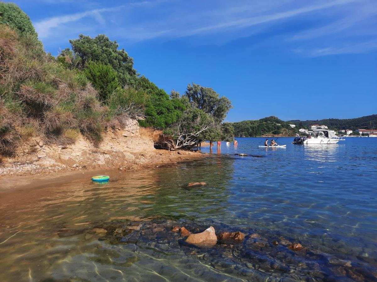 Apartmán Marovito Supetarska Draga Exteriér fotografie